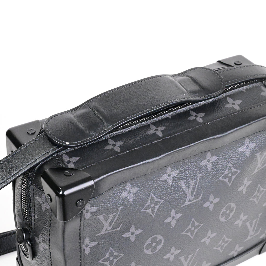 LOUIS VUITTON ソフト トランク ブラック モノグラムエクリプス レザー ショルダーバッグ
